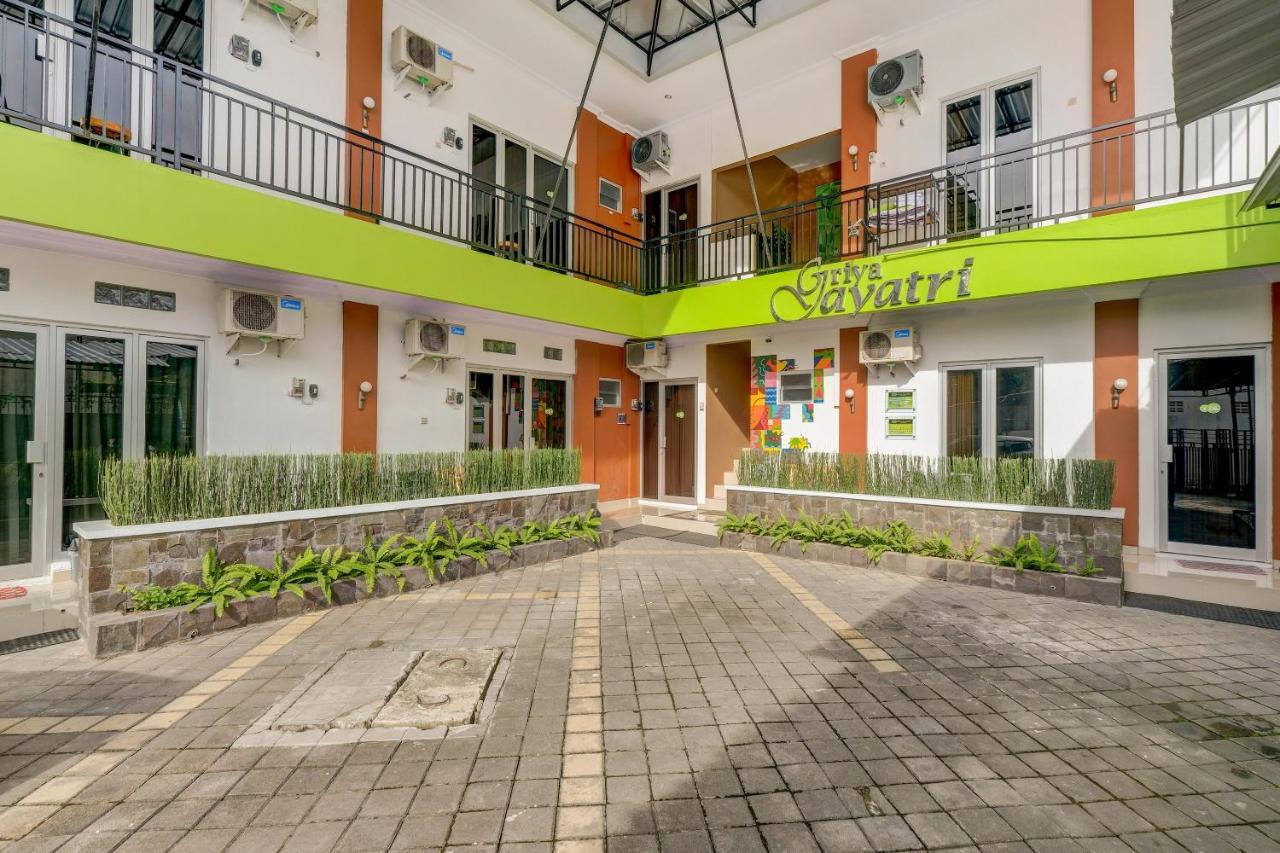Hotel Super Oyo 3496 Griya Gayatri Syariah Melati Exteriér fotografie