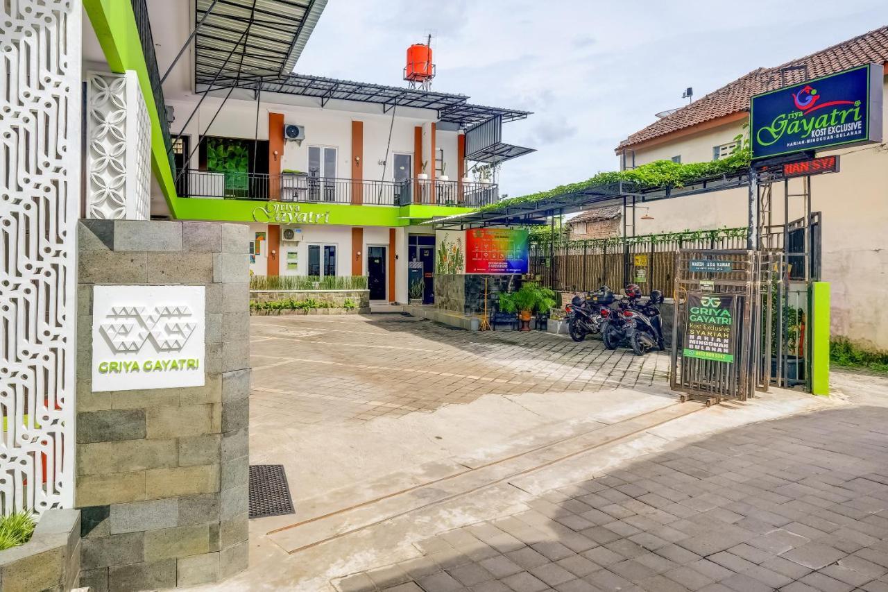 Hotel Super Oyo 3496 Griya Gayatri Syariah Melati Exteriér fotografie