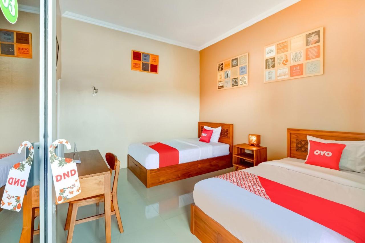 Hotel Super Oyo 3496 Griya Gayatri Syariah Melati Exteriér fotografie