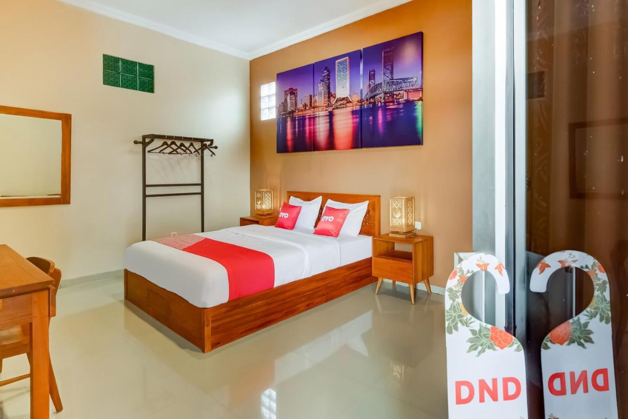 Hotel Super Oyo 3496 Griya Gayatri Syariah Melati Exteriér fotografie