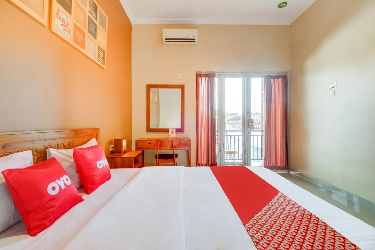 Hotel Super Oyo 3496 Griya Gayatri Syariah Melati Exteriér fotografie